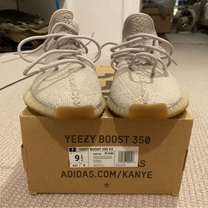 Yeezy Boost 350 V2 Sesame. Size US 9.5 | F99710 | Free Shipping!